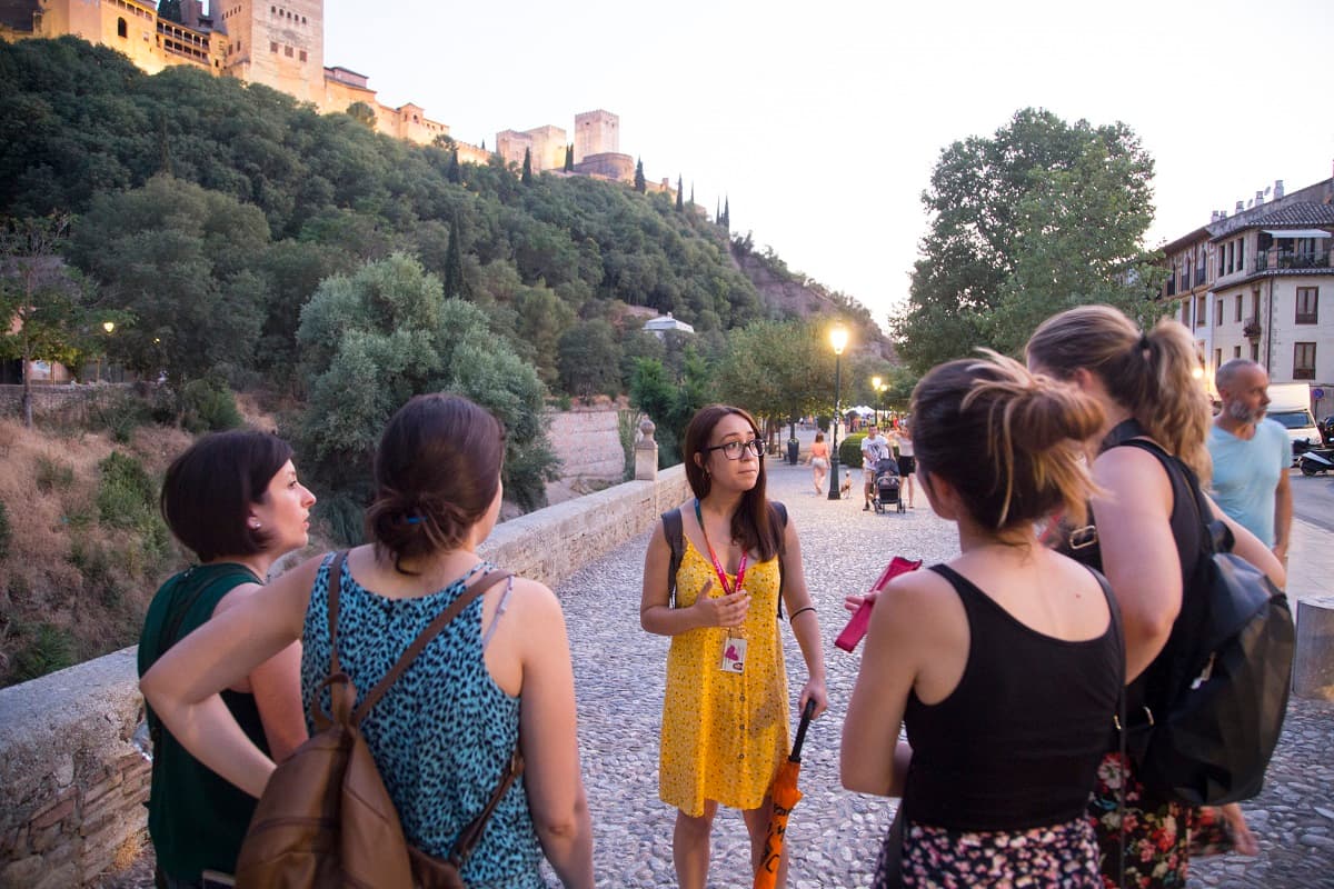 FREE TOUR GRANADA NOCTURNO